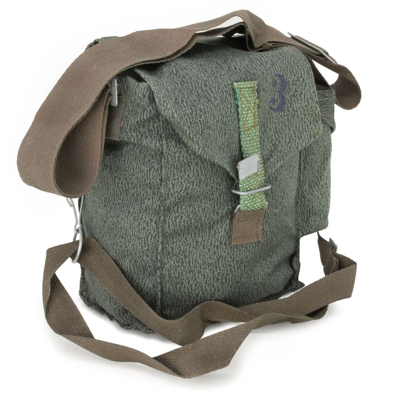 Polish MC-1 Gas Mask with Carry Bag & Filter, , large image number 2