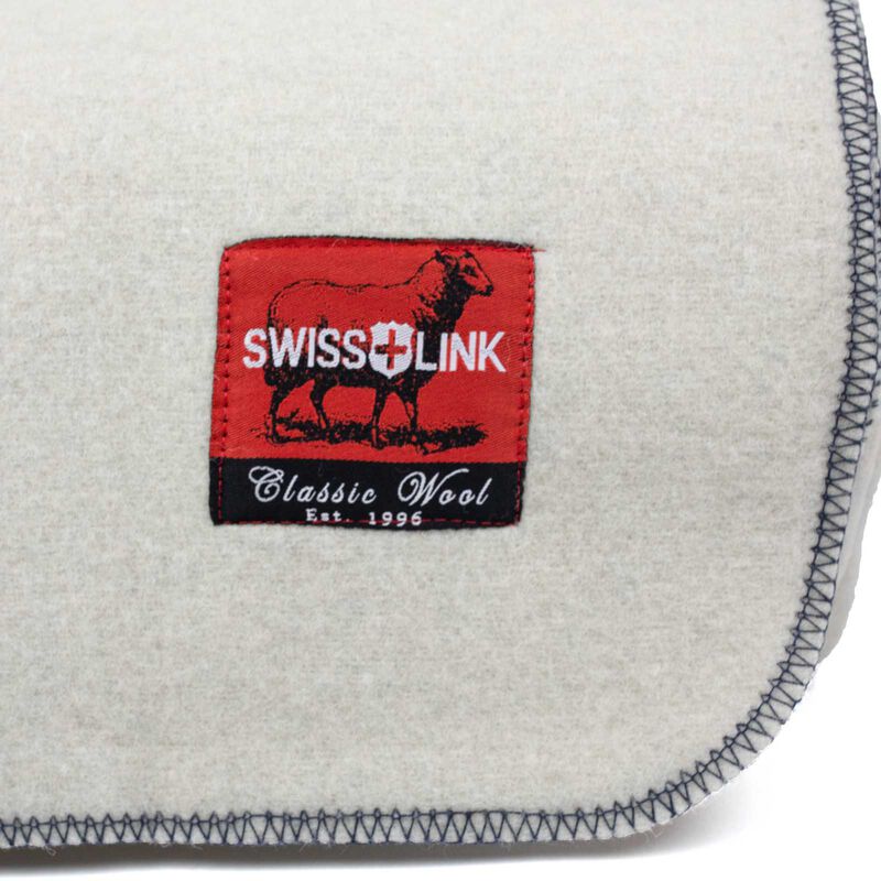 Classic Wool image number 3